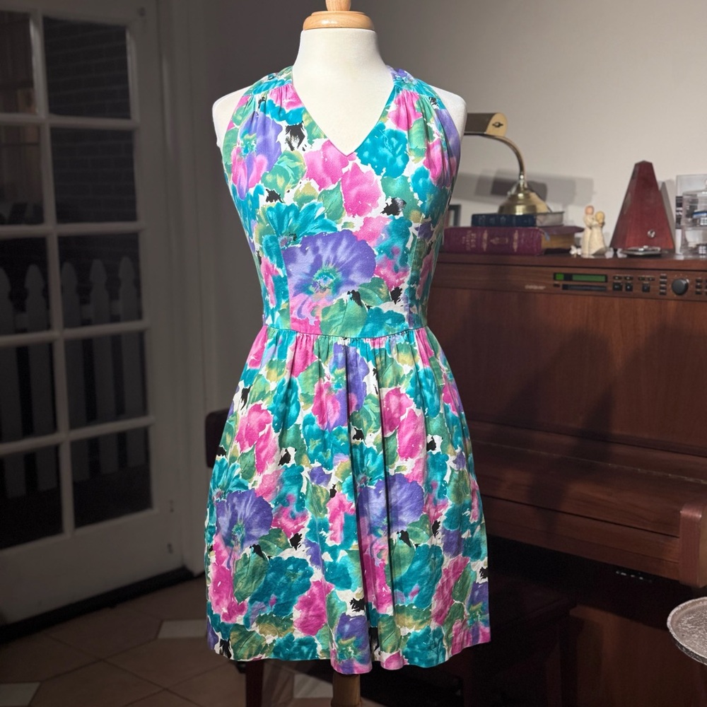 VINTAGE, RARE 1960-1970 Lanz Original Made in USA floral halter, open back